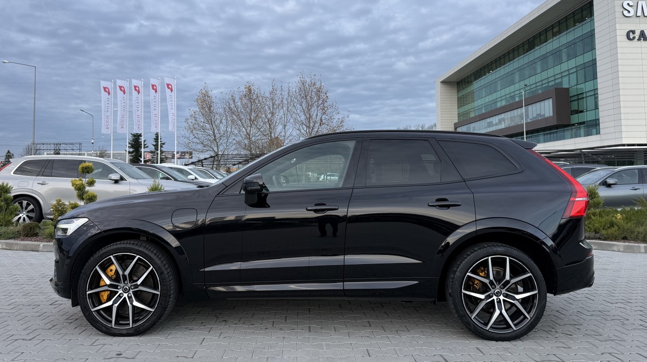 Volvo XC 60 T8 Recharge AWD Polestar Engineered - foto 6