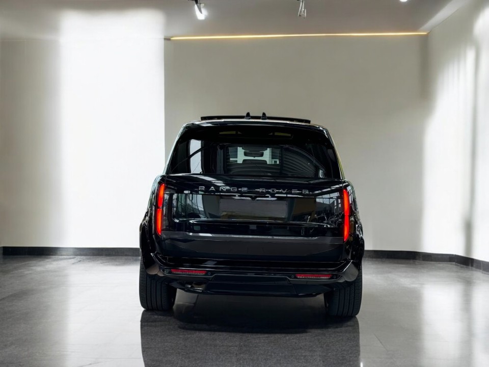 Land Rover Range Rover D350 Autobiography (4)