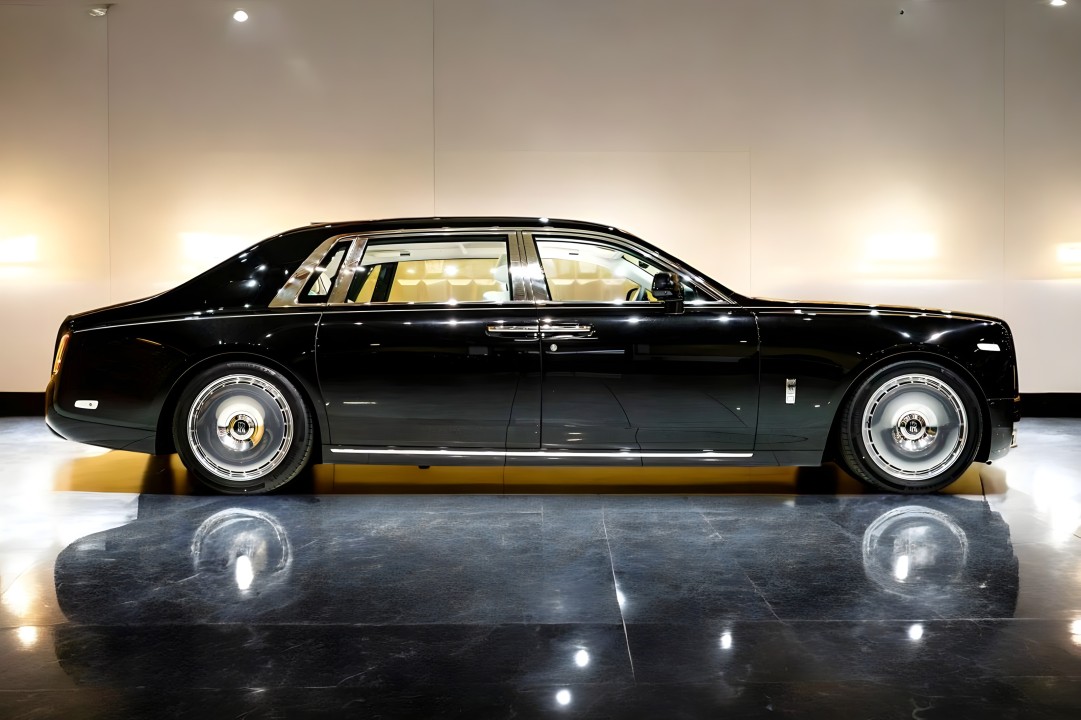 Rolls-Royce Phantom EWB (3)