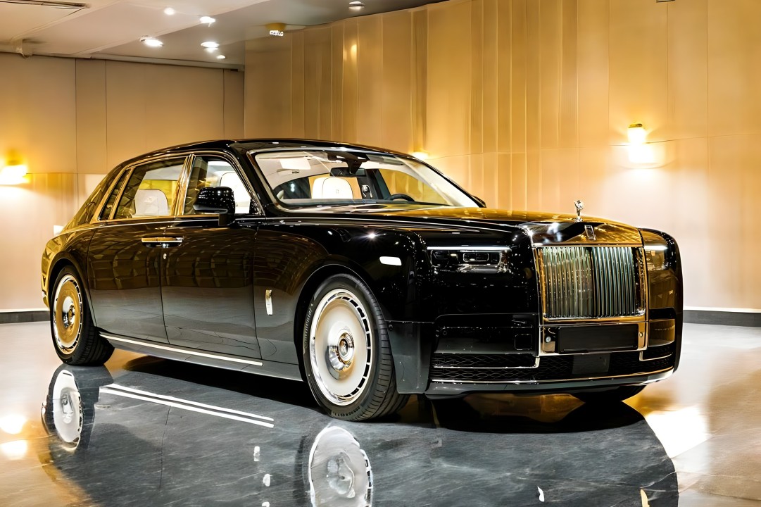 Rolls-Royce Phantom EWB