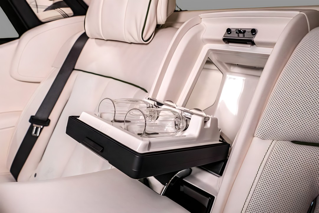 Rolls-Royce Phantom EWB - foto 20