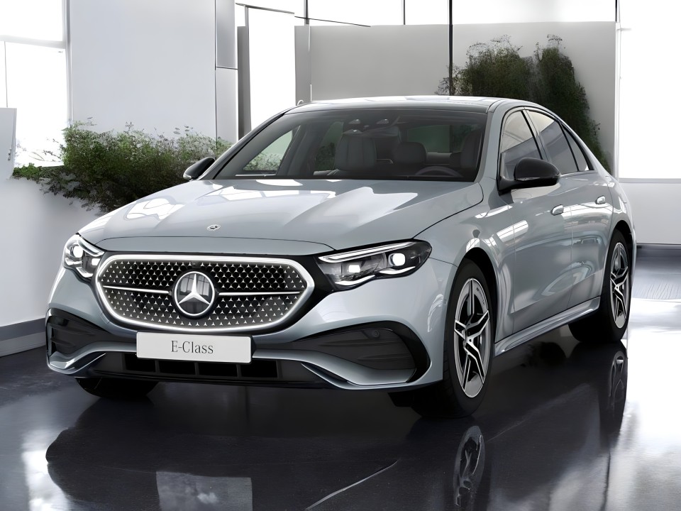 Mercedes-Benz E 400e 4MATIC AMG - foto 12