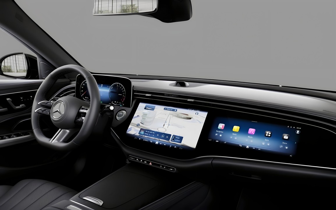 Mercedes-Benz E 400e 4MATIC AMG - foto 17