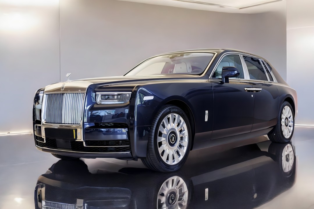 Rolls-Royce Phantom (2)