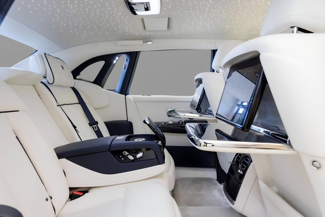 Rolls-Royce Phantom - foto 11