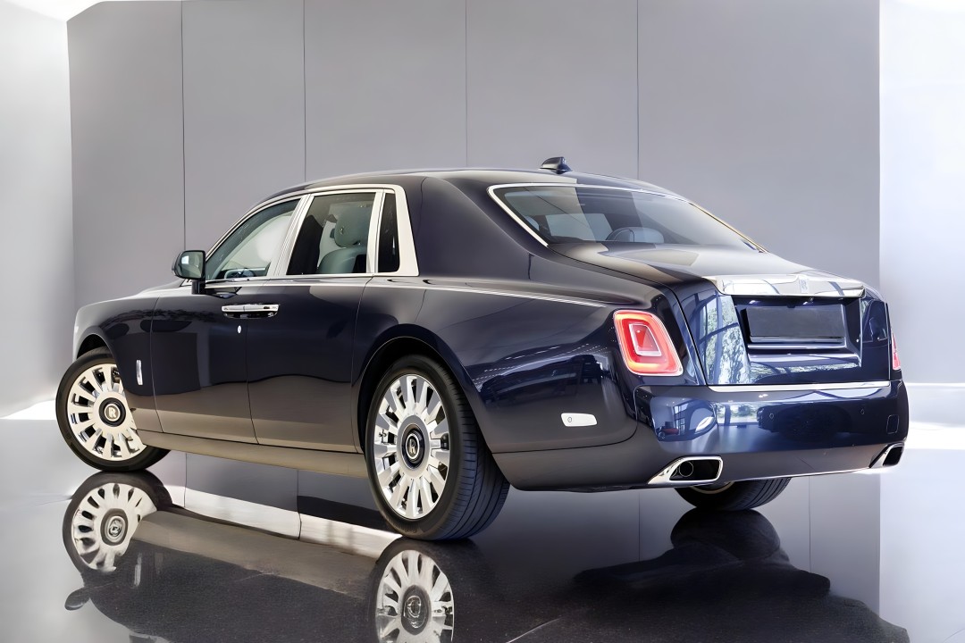 Rolls-Royce Phantom (4)