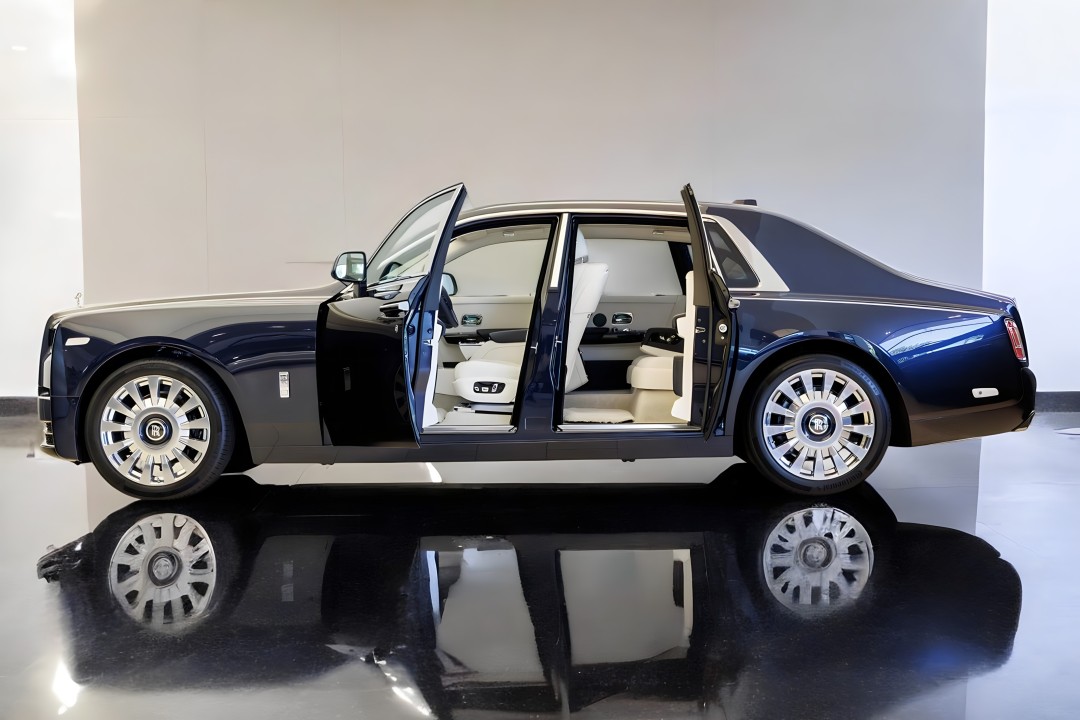 Rolls-Royce Phantom - foto 8