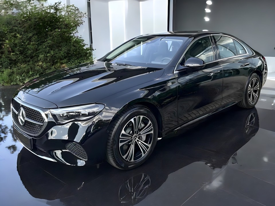Mercedes-Benz E 450d 4MATIC Avantgarde (4)
