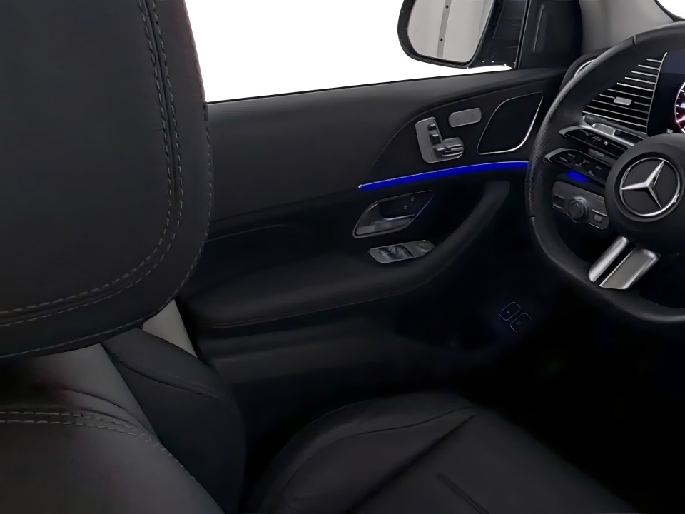 Mercedes-Benz GLE 400e 4MATIC AMG - foto 9