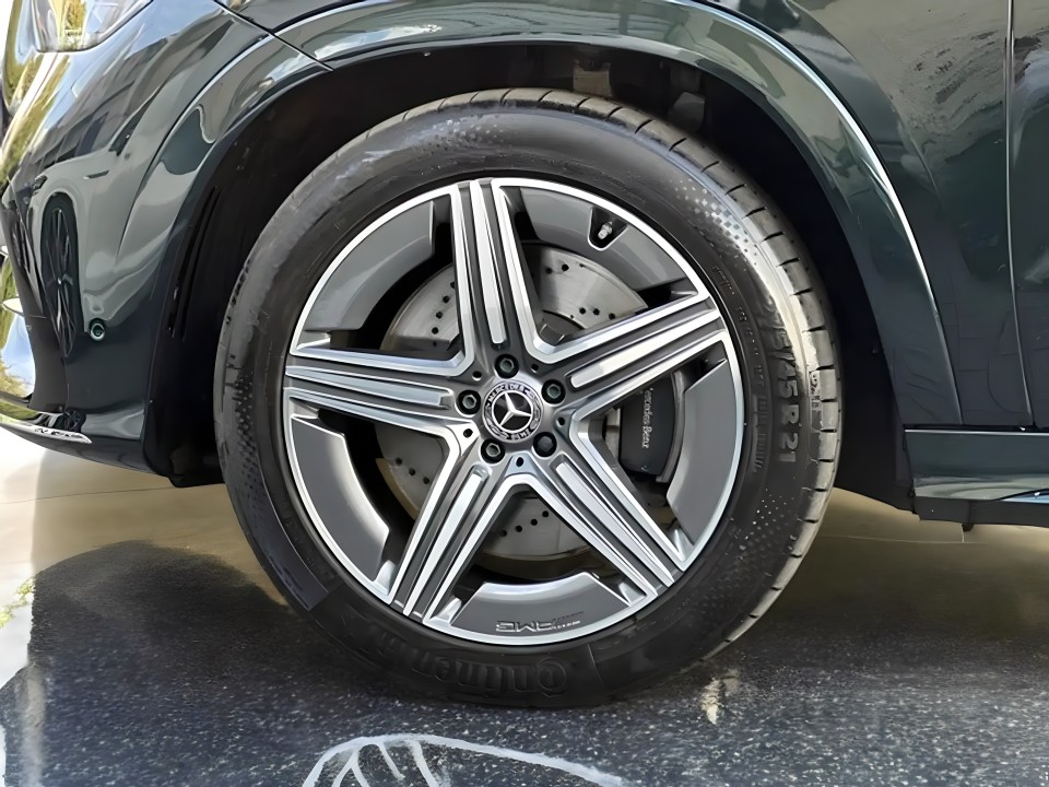 Mercedes-Benz GLE 400e 4MATIC AMG - foto 15