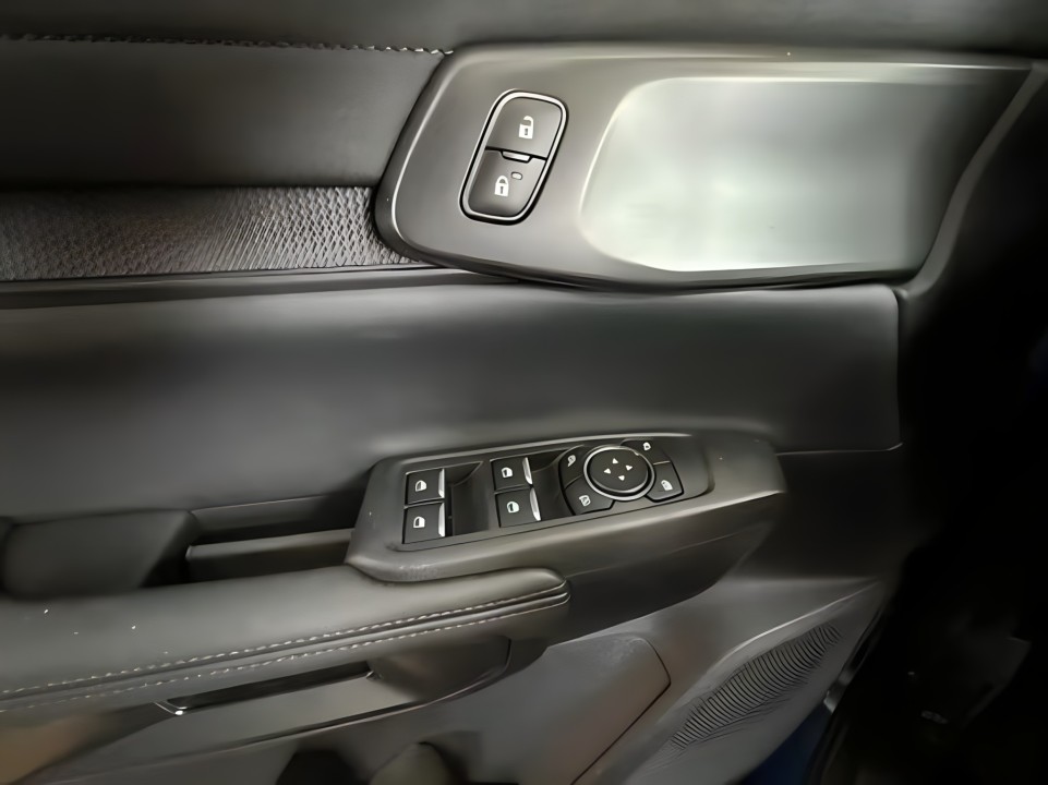 Ford Raptor - foto 9