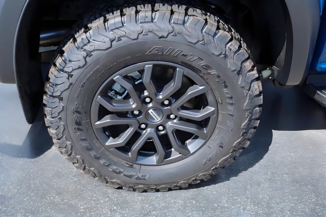 Ford Raptor - foto 48