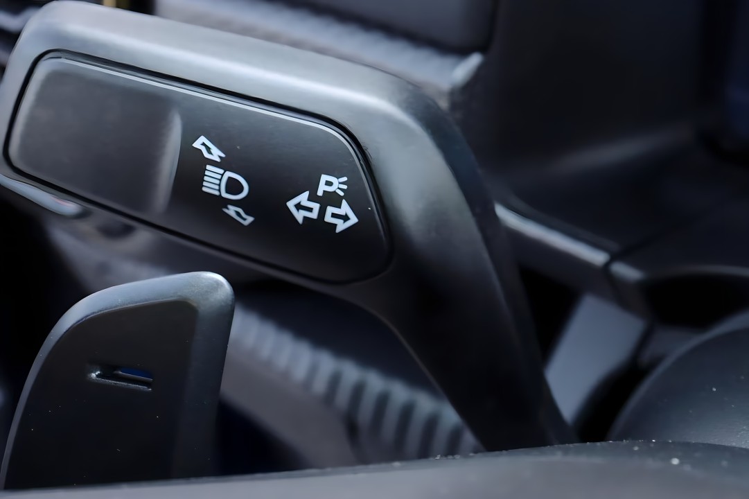 Ford Raptor - foto 13