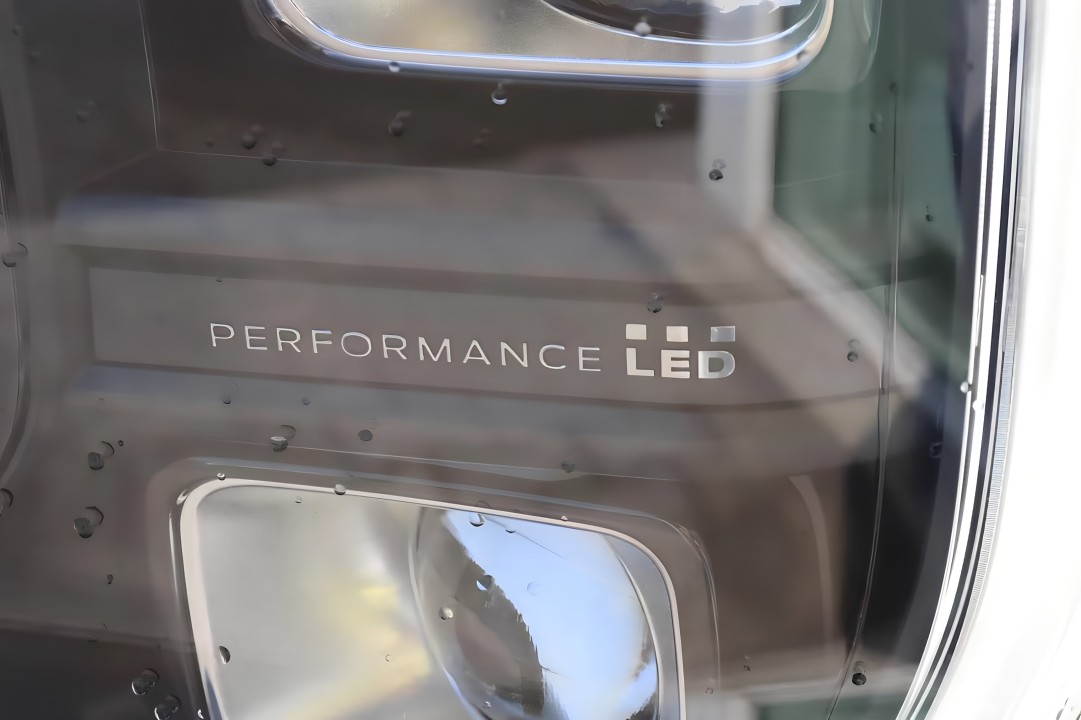 Ford Raptor - foto 44