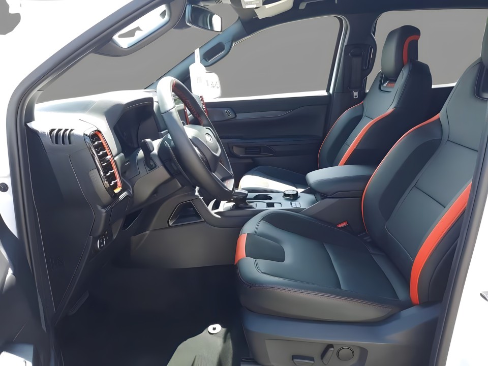 Ford Raptor - foto 7