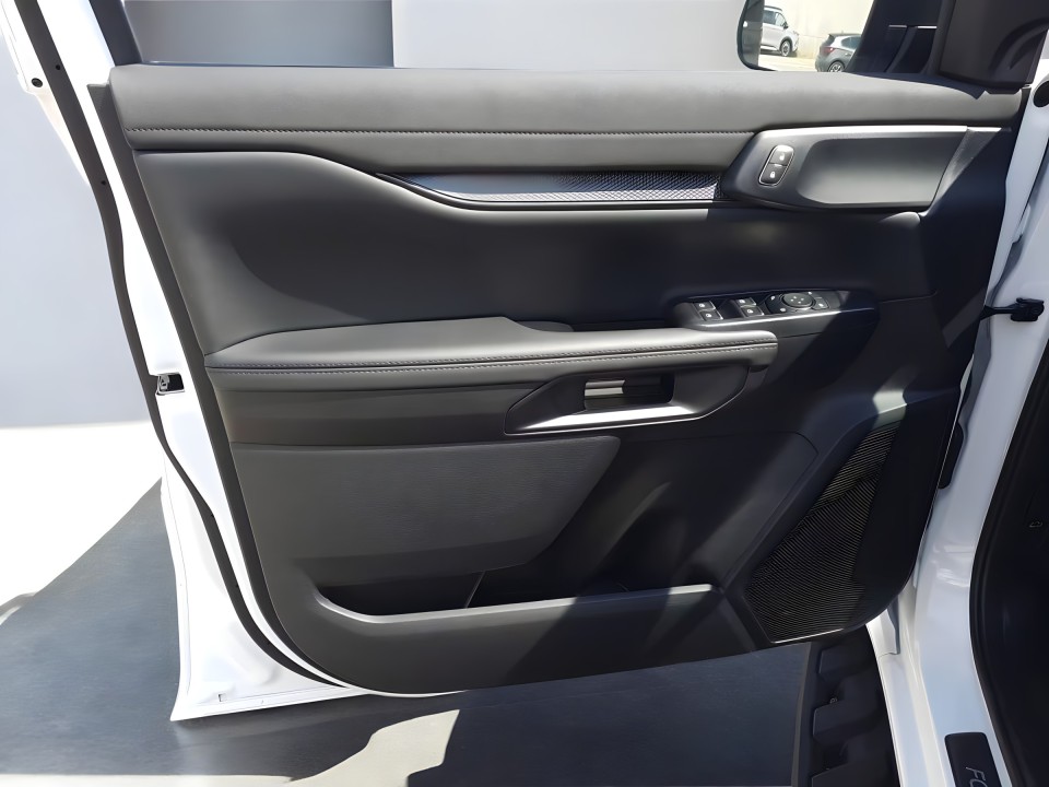 Ford Raptor - foto 17