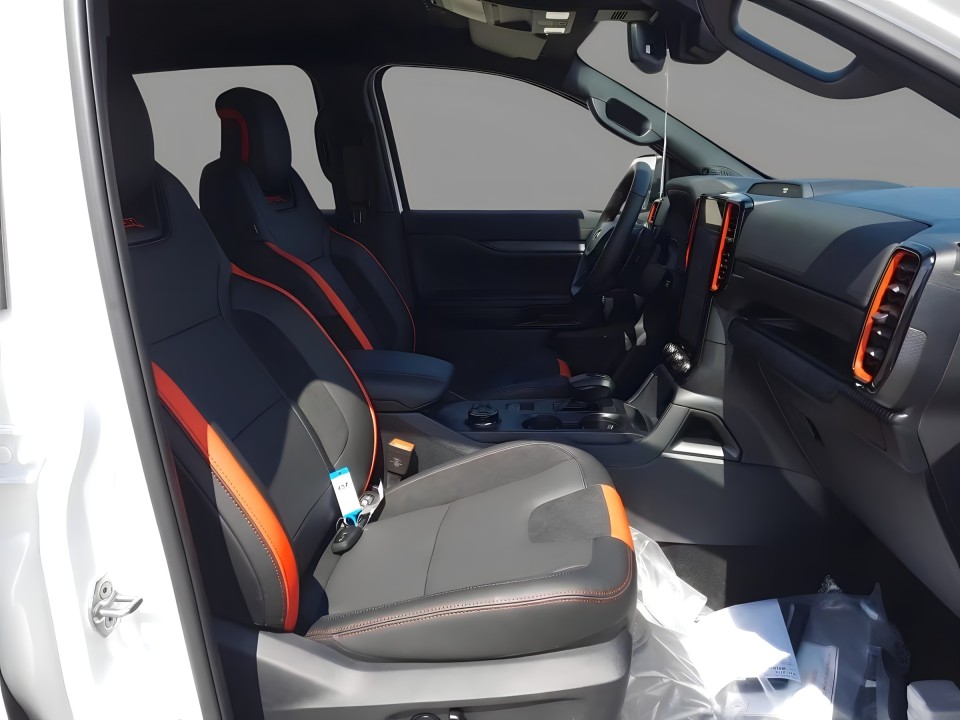 Ford Raptor - foto 8