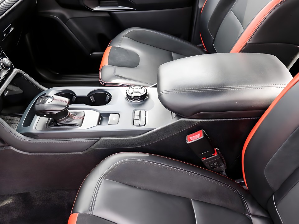 Ford Raptor - foto 8