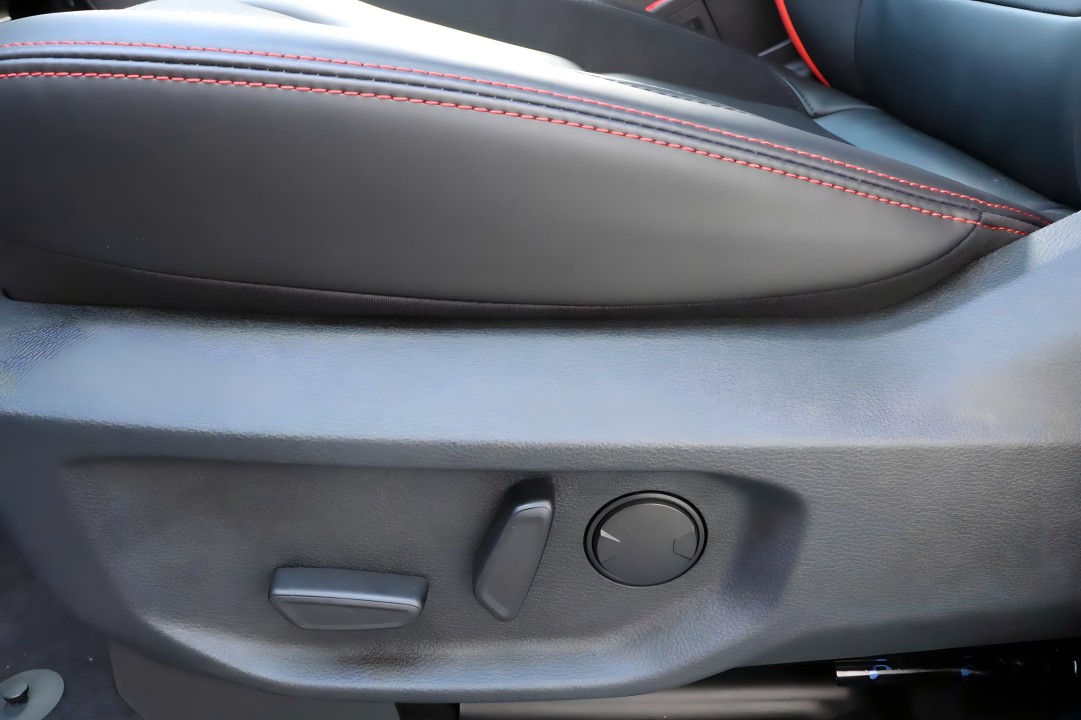 Ford Raptor - foto 16