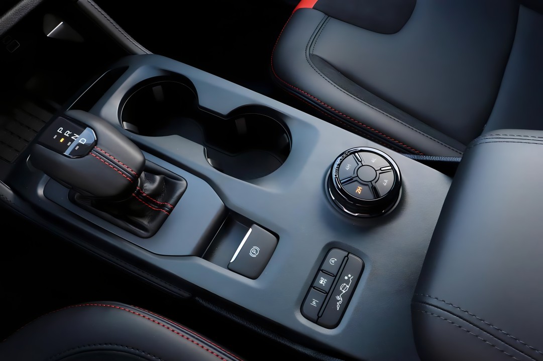 Ford Raptor - foto 14