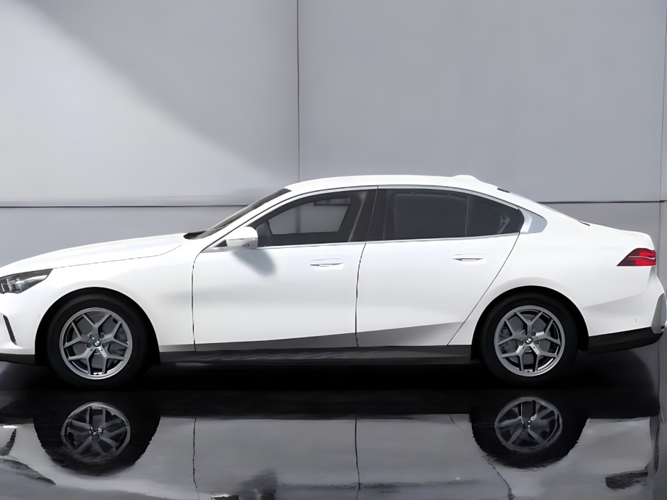 BMW Seria 5 520d xDrive (2)