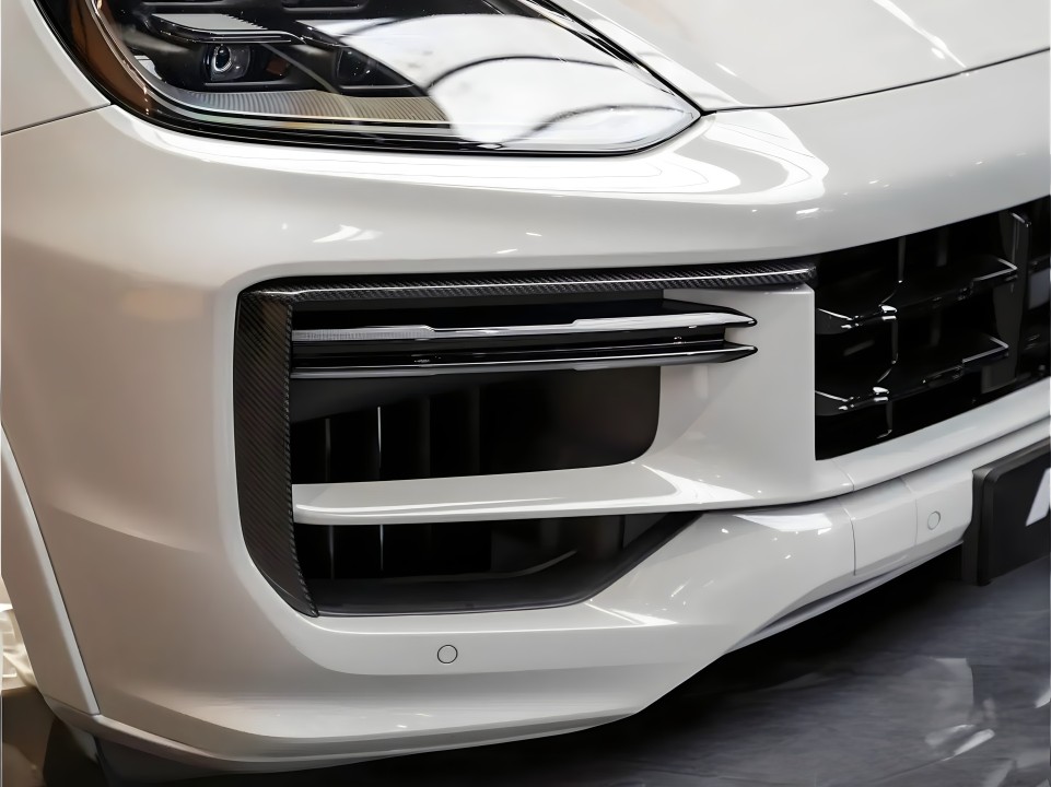 Porsche Cayenne Coupe Turbo E-Hybrid - foto 12