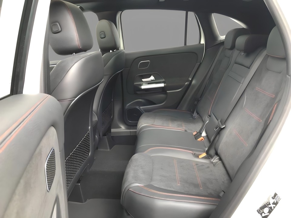 Mercedes-Benz GLA 250e AMG (4)