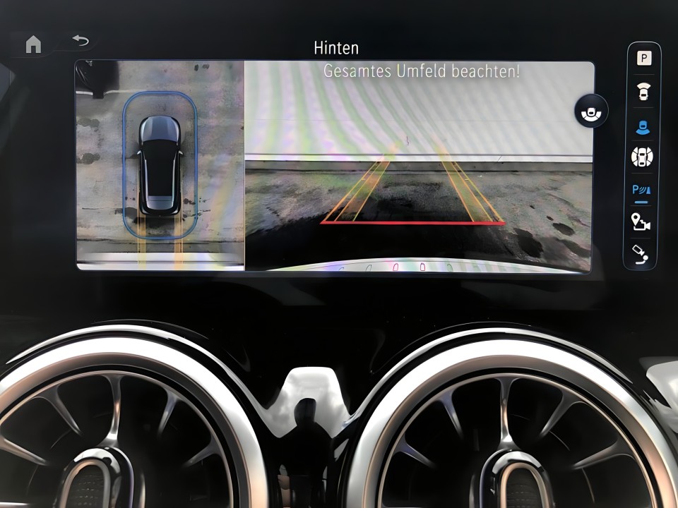 Mercedes-Benz GLA 250e AMG - foto 9