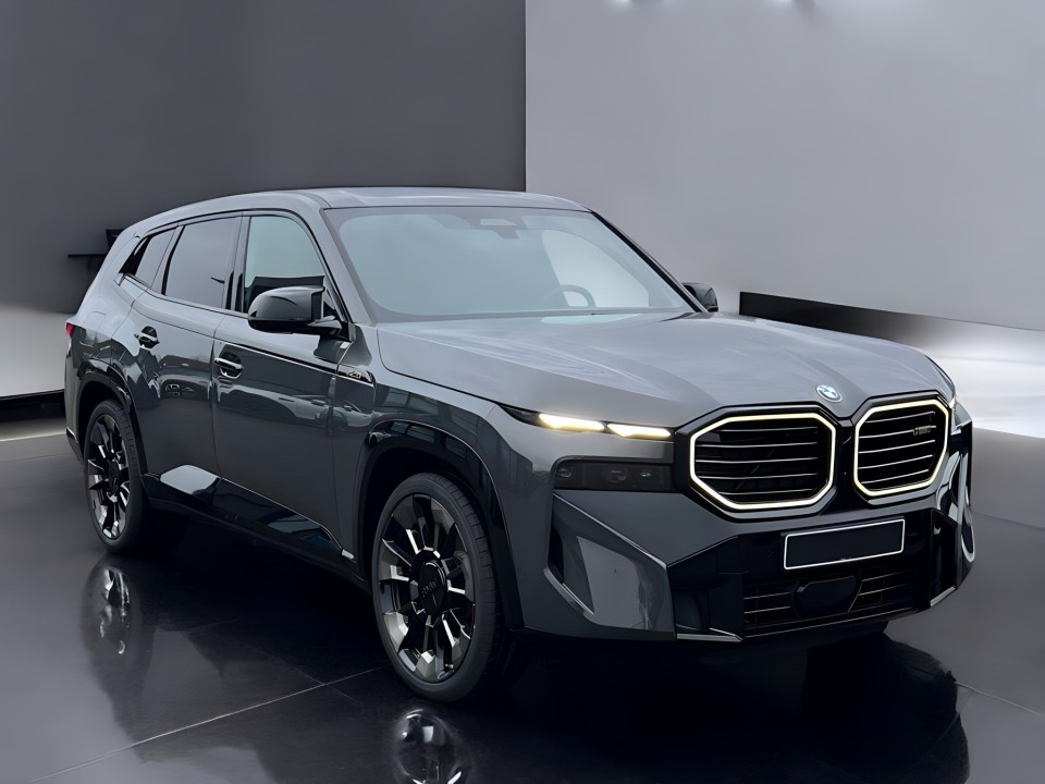 BMW XM