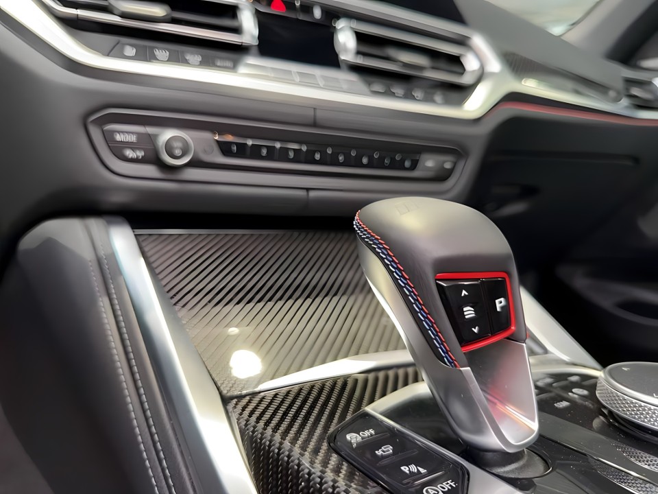 BMW M4 Competition - foto 14