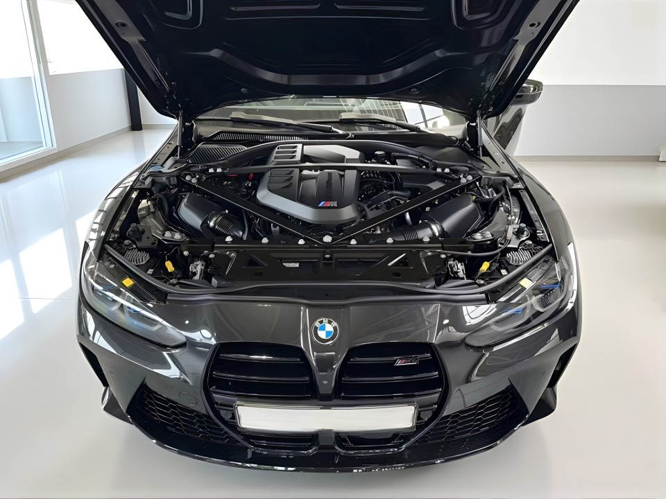 BMW M4 Competition - foto 18