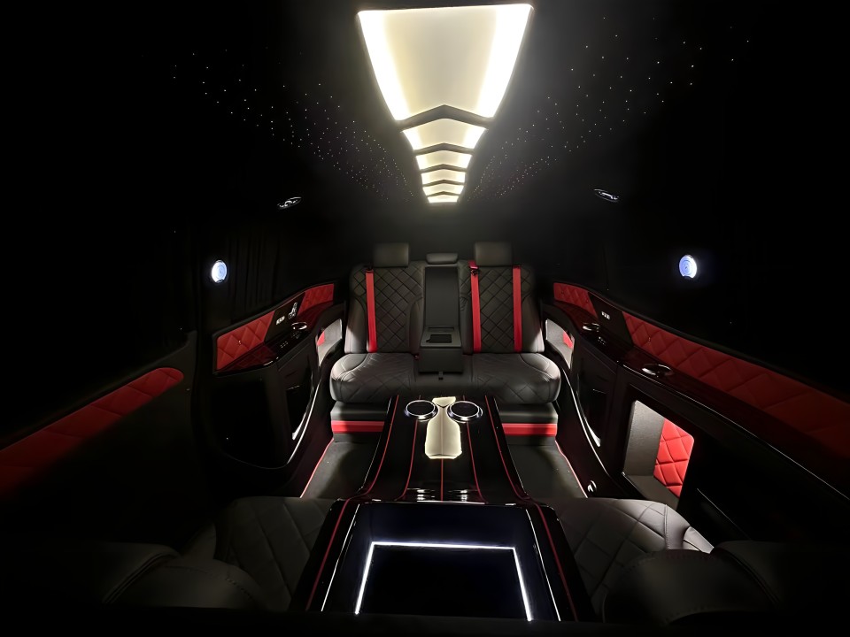 Mercedes-Benz Vito Tourer 119 CDI VIP - foto 8