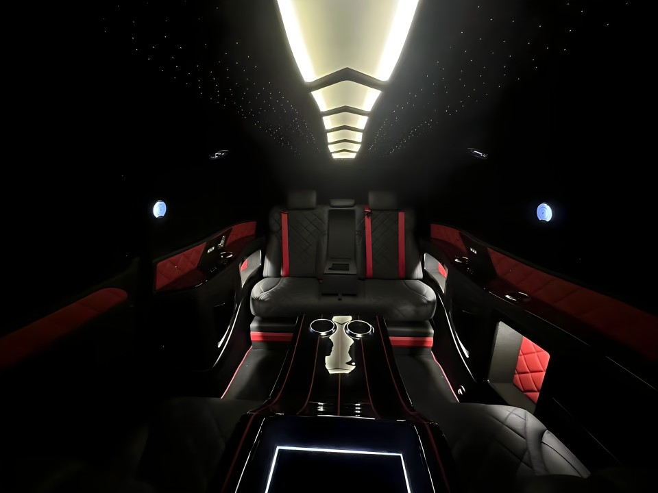 Mercedes-Benz Vito Tourer 119 CDI VIP - foto 10