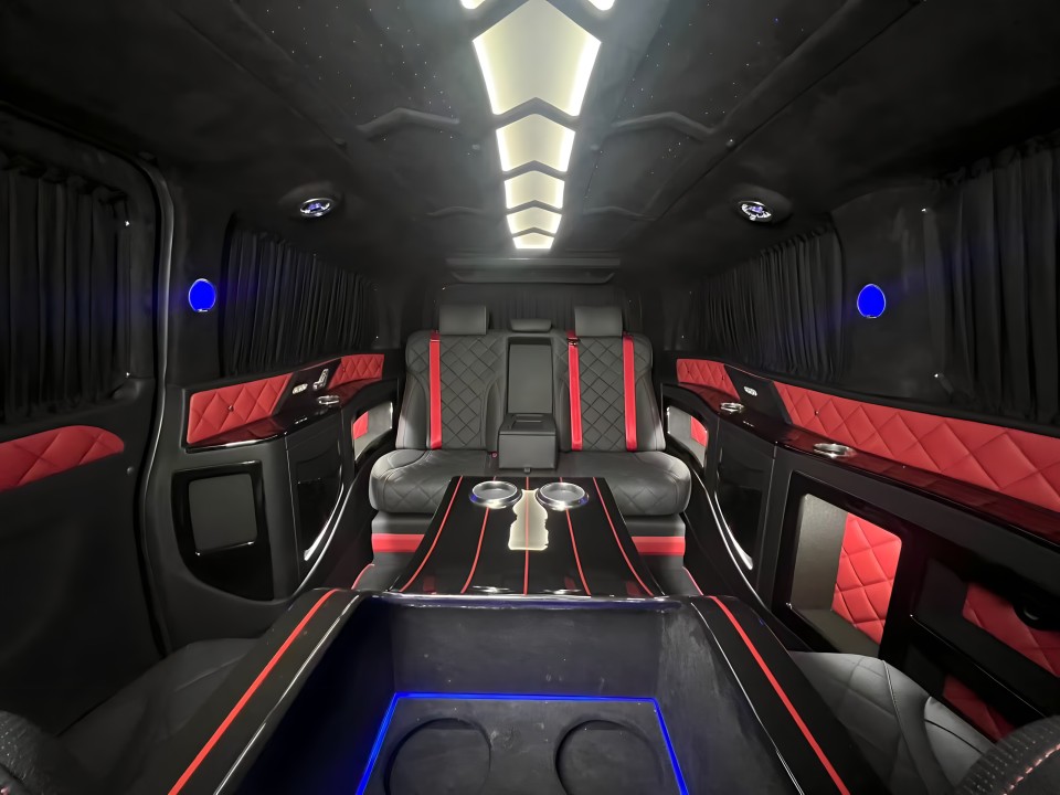 Mercedes-Benz Vito Tourer 119 CDI VIP (4)