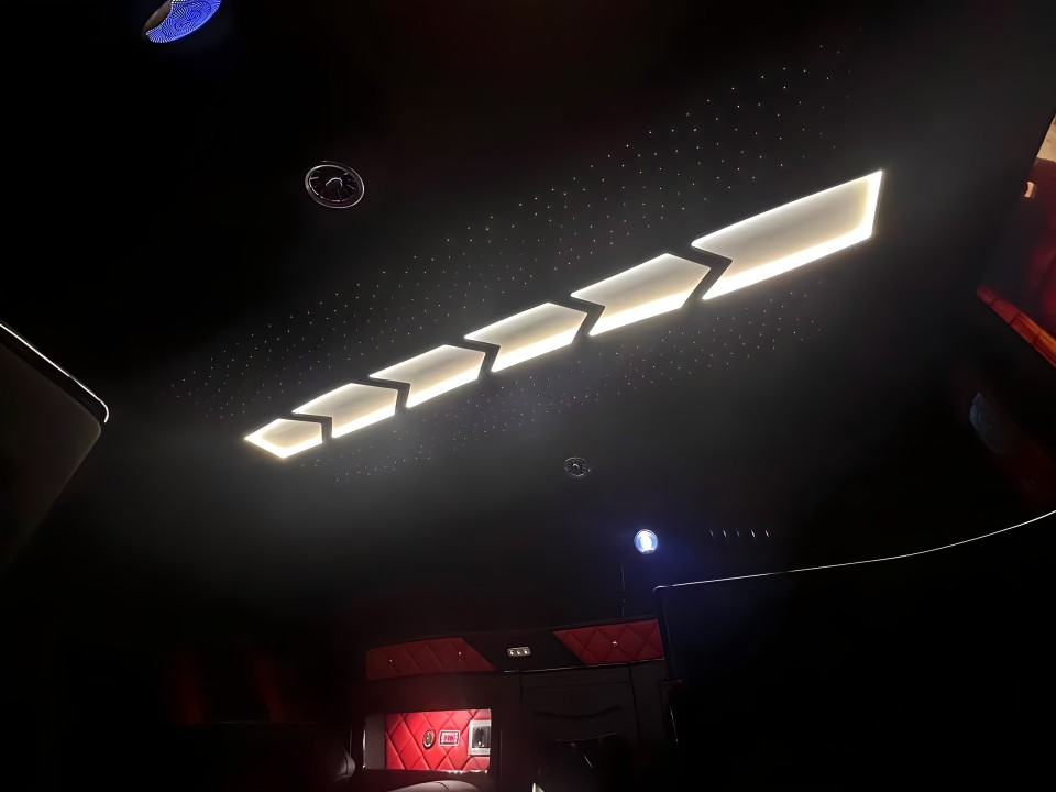 Mercedes-Benz Vito Tourer 119 CDI VIP - foto 19