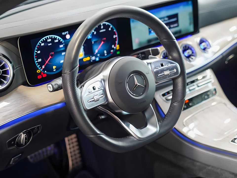 Mercedes-Benz CLS 400d 4MATIC AMG Line - foto 8