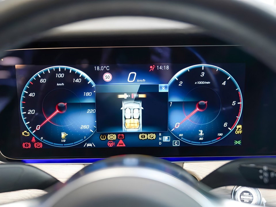 Mercedes-Benz CLS 400d 4MATIC AMG Line - foto 16