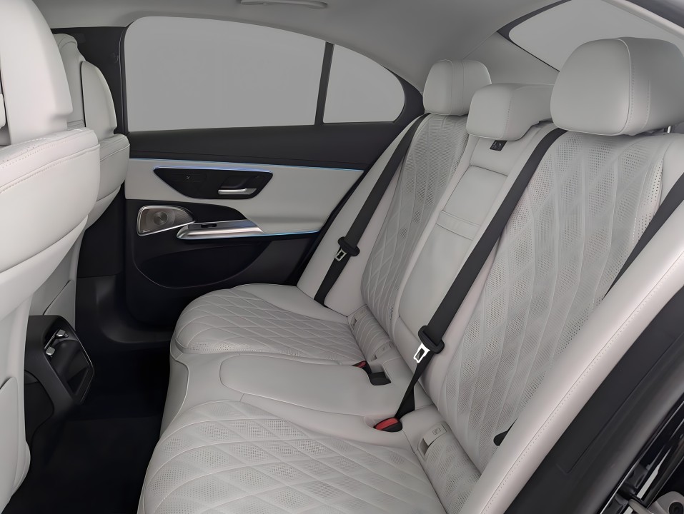 Mercedes-Benz E 300e 4MATIC Exclusive - foto 9