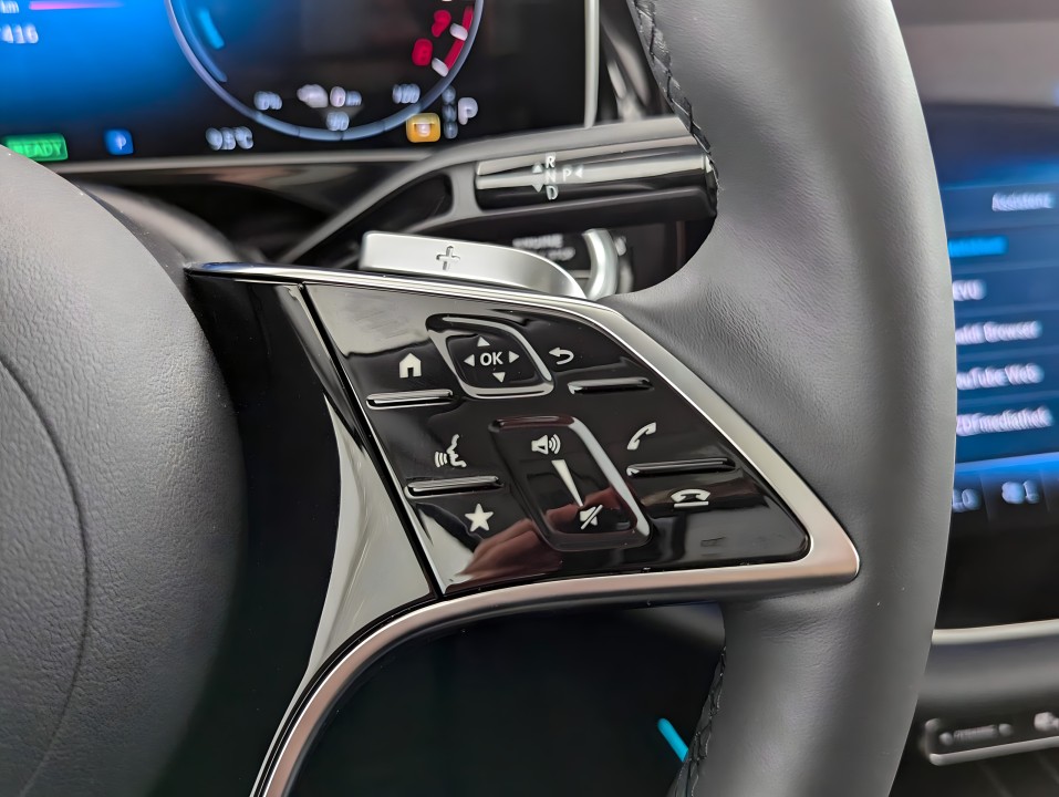 Mercedes-Benz E 300e 4MATIC Exclusive - foto 14