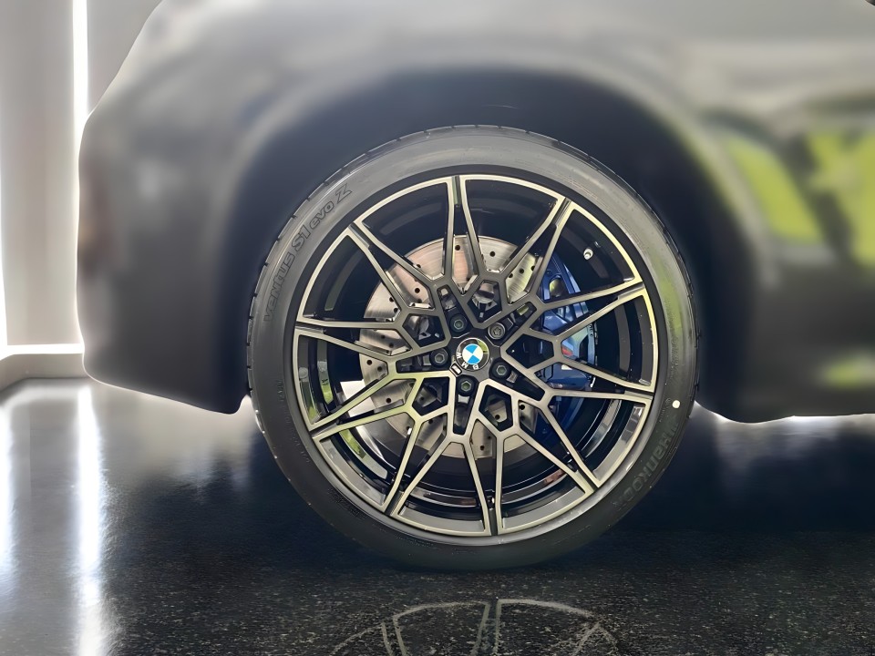 BMW X4 M Competition - foto 13