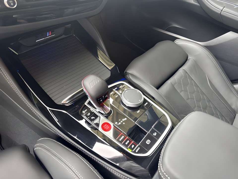 BMW X4 M Competition - foto 8