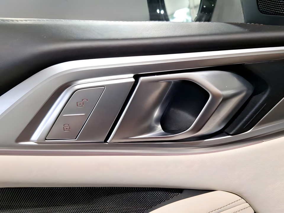 BMW M4 Competition Cabrio - foto 13