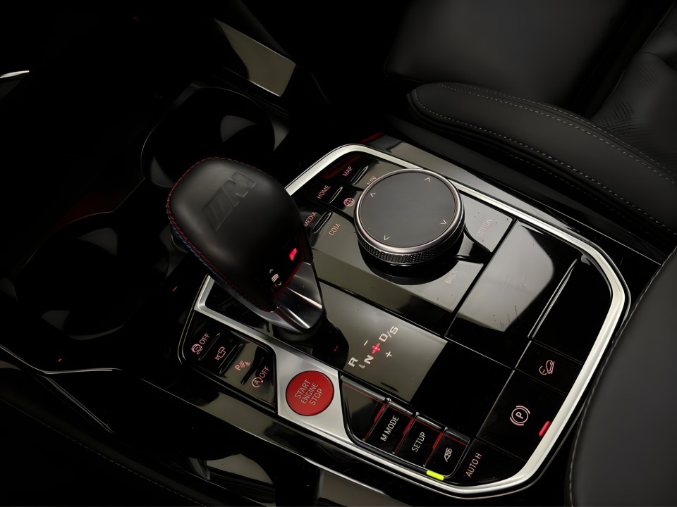 BMW X4 M Competition - foto 14