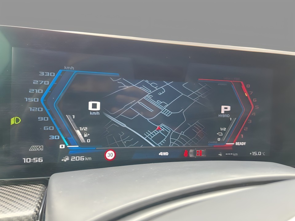 BMW XM 50e - foto 16