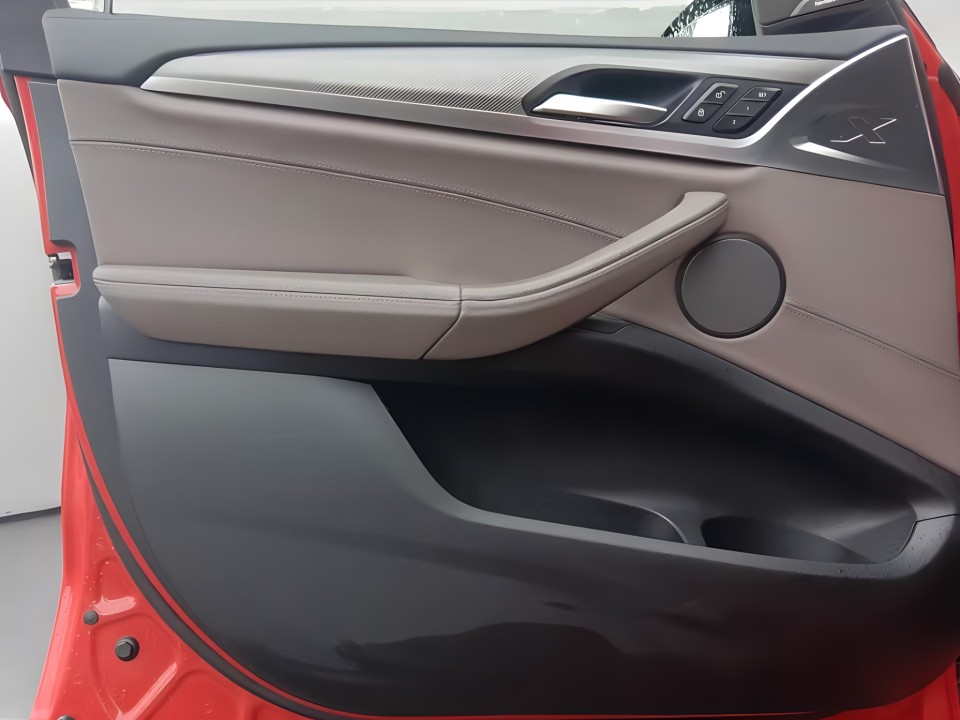 BMW X3 M Competition - foto 18