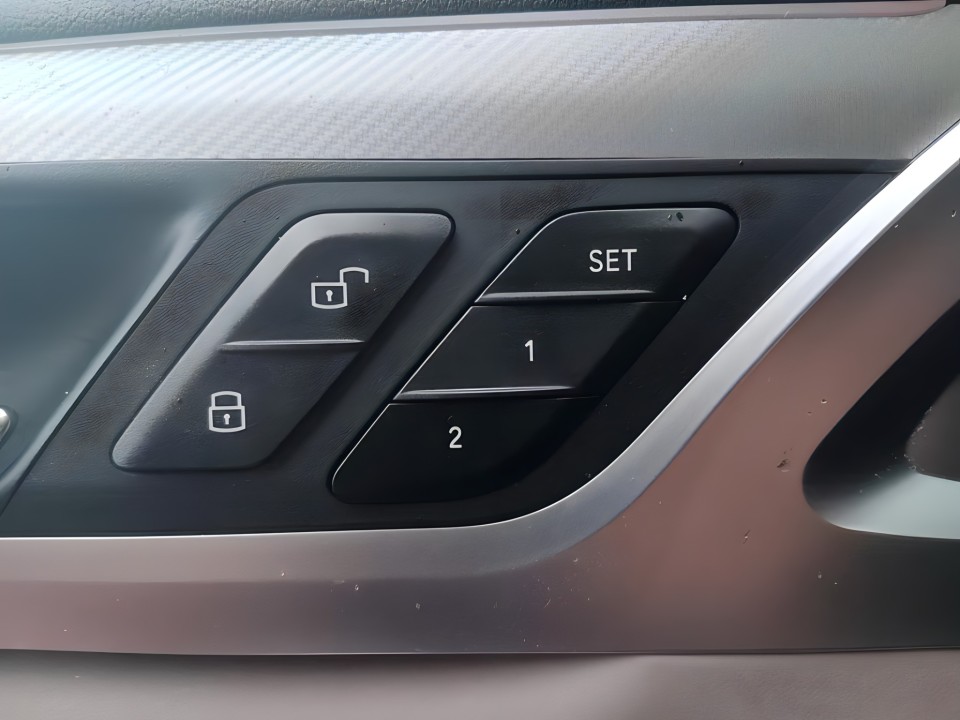 BMW X3 M Competition - foto 19