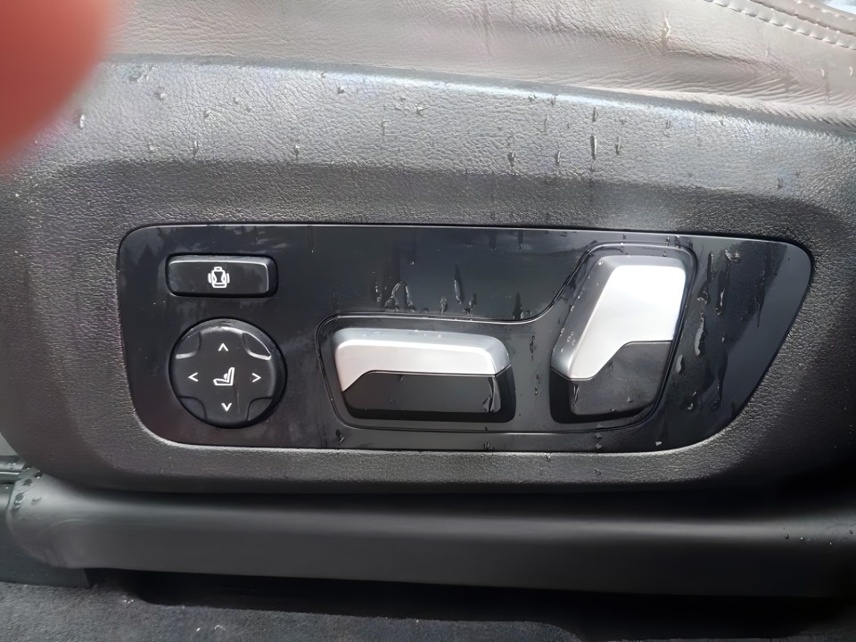 BMW X3 M Competition - foto 21