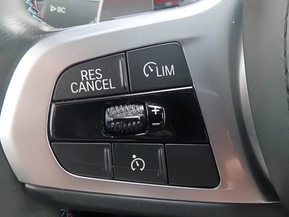 BMW X3 M Competition - foto 11