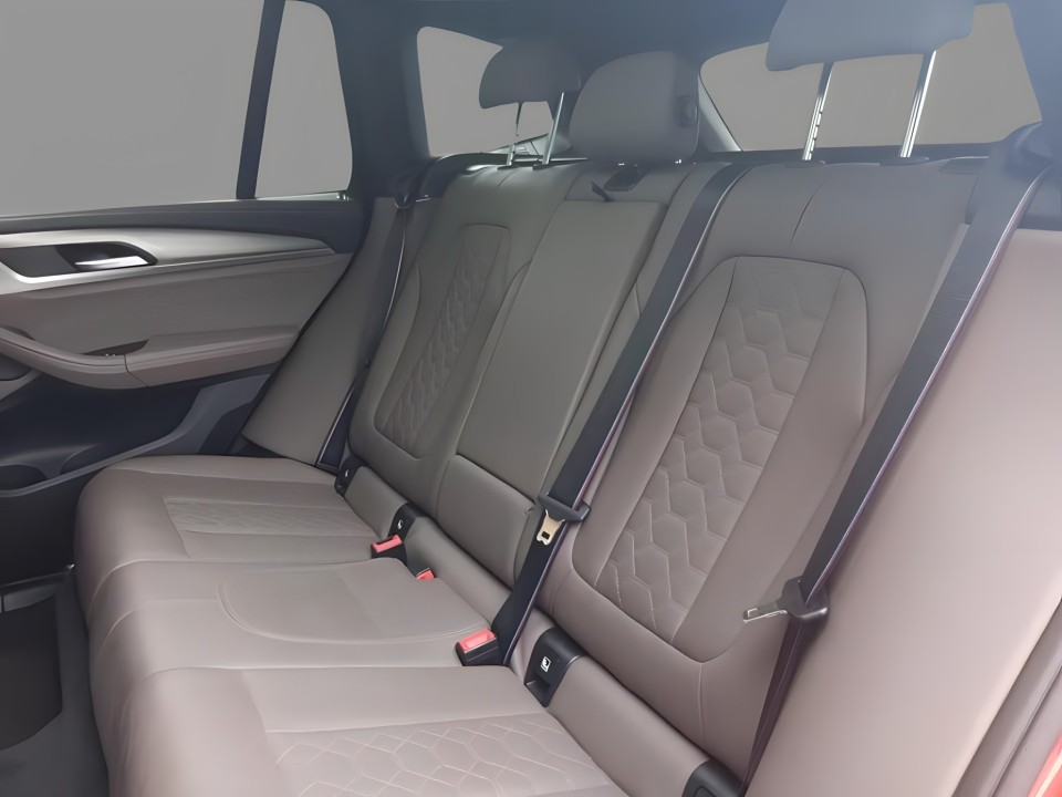 BMW X3 M Competition - foto 12