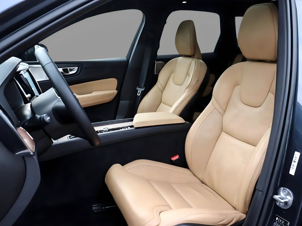 Volvo XC 60 B5 AWD Ultra Dark (3)